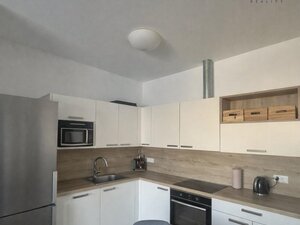 1772575152-a53e68a1-2498-4ac8-8285-504a9a798488