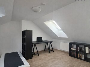 1772574526-57f9a1a8-1151-4a18-909f-c7fa437ee21e